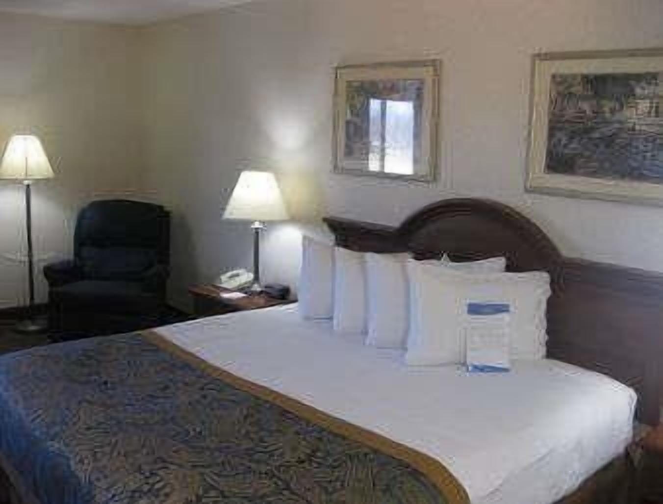 เบย์มอนต์ บาย วินด์แฮม โดวาแจ็ก Hotel Dowagiac ห้อง รูปภาพ